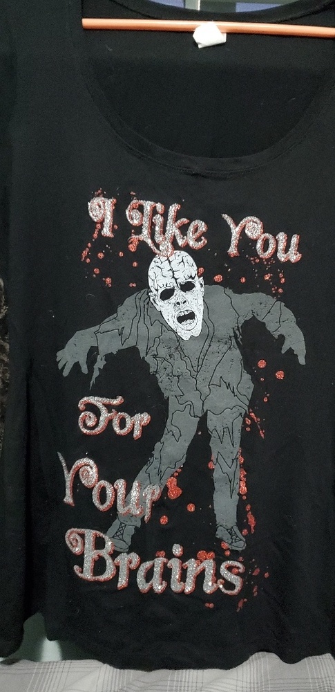 NWT Zombie T Shirt